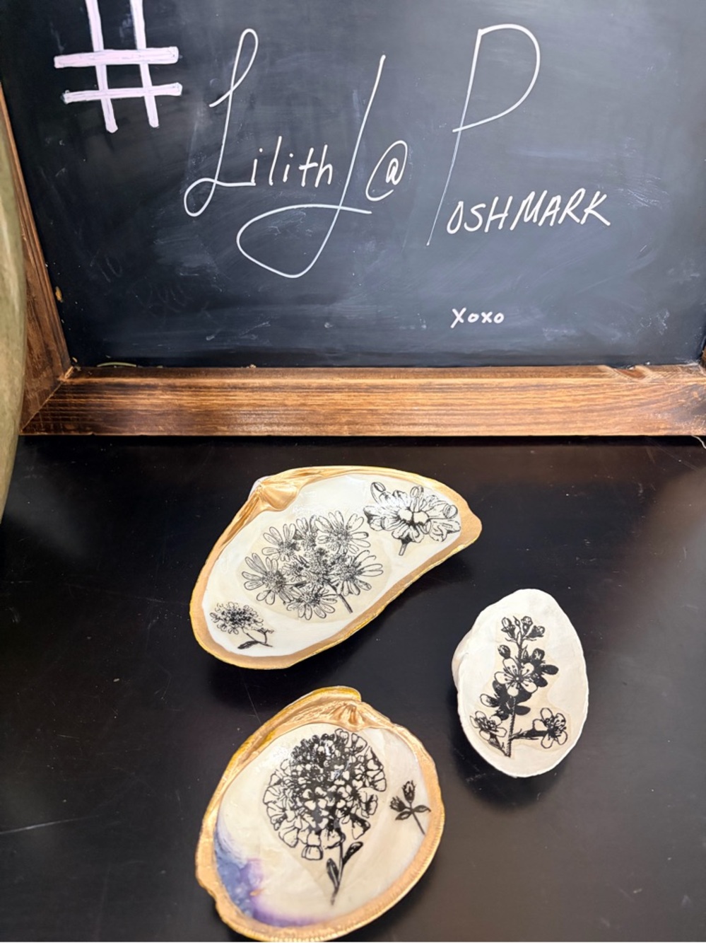 Botanical Floral Ceramic Trinket Dishes - White and Gold (Set of 3)